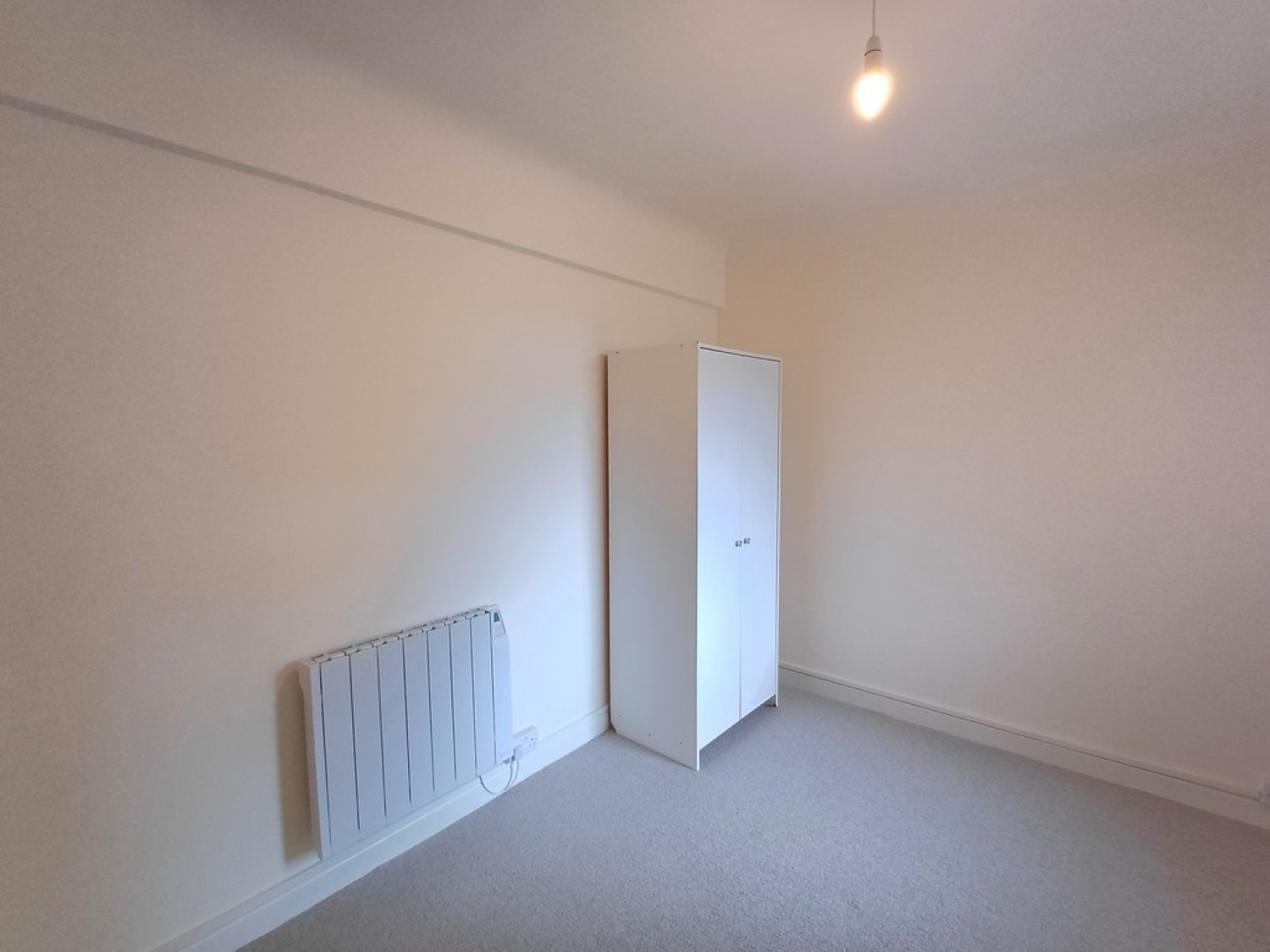 2 bedroom Flat for Letting Vale Road, Bournemouth