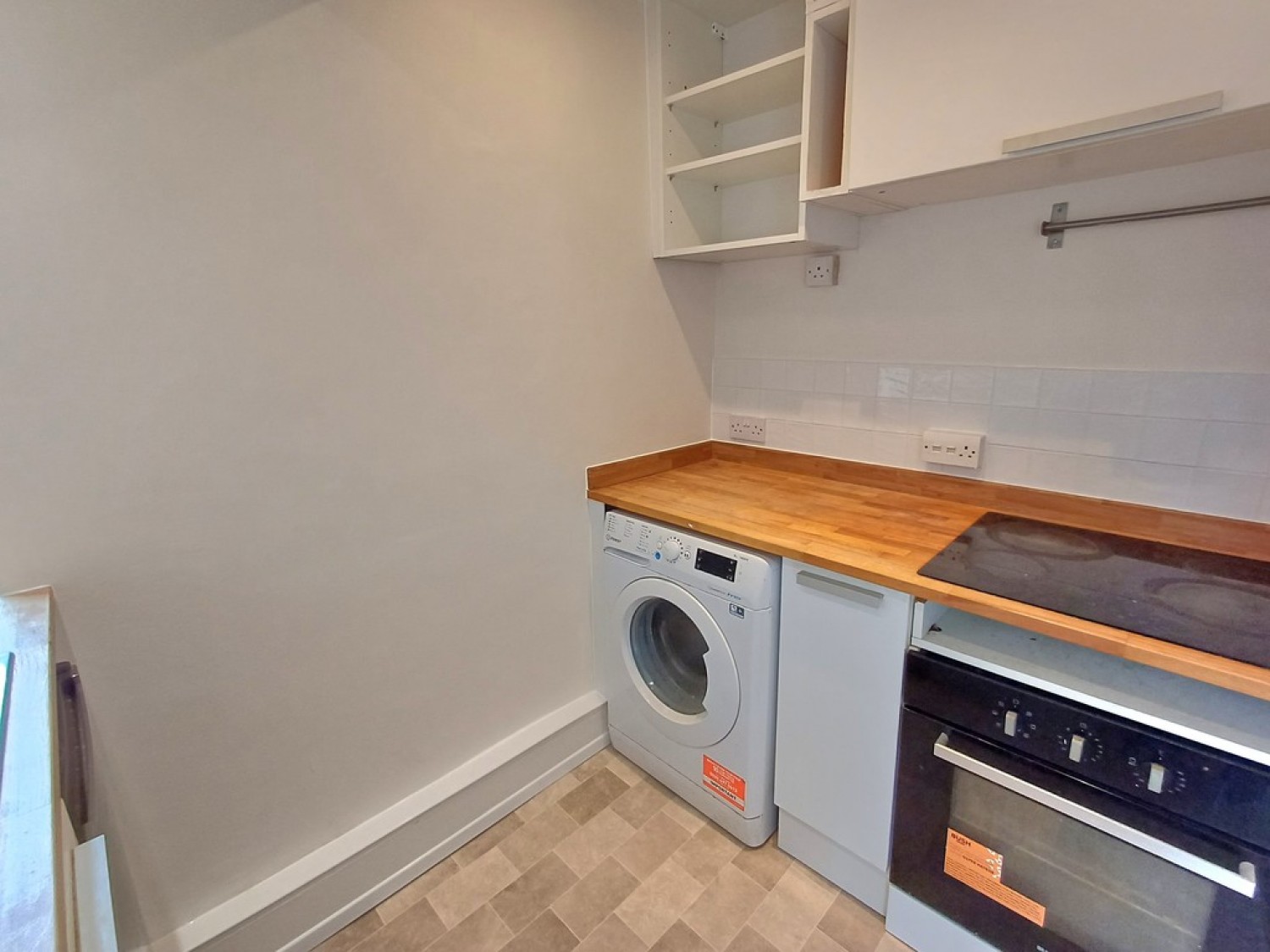 2 bedroom Flat for Letting Vale Road, Bournemouth