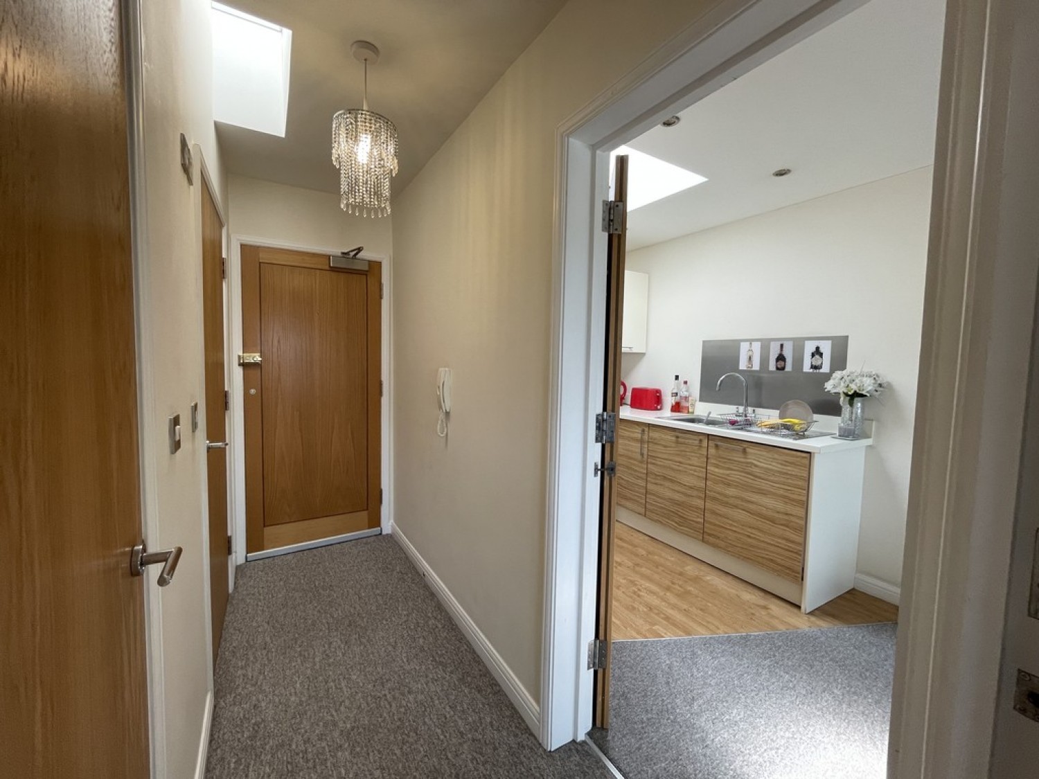 1 bedroom Flat for Letting Holdenhurst Road, Bournemouth