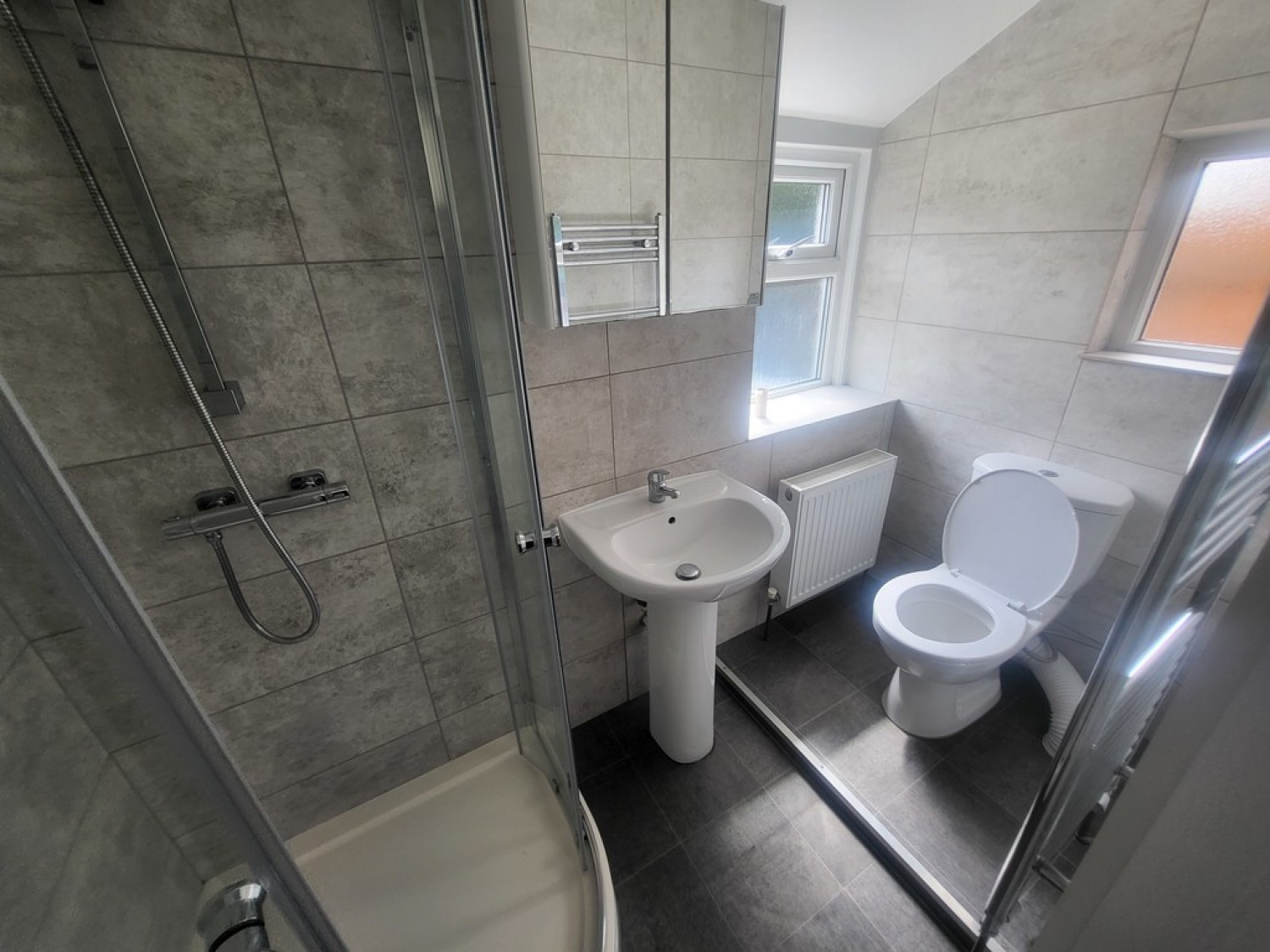 1 bedroom Flat for Letting Redhill Drive, Bournemouth