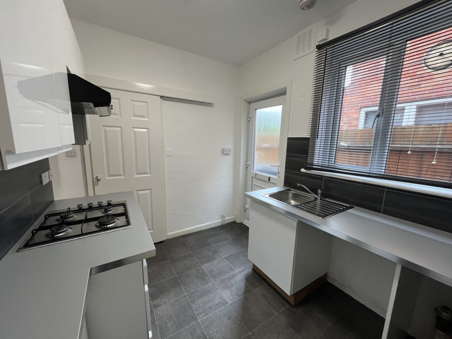 1 bedroom Flat for Letting Redhill Drive, Bournemouth