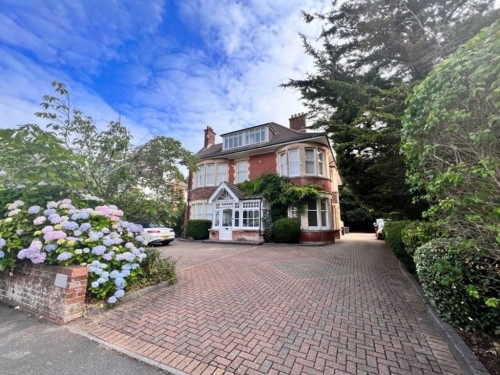 Portchester Road, Dean Park
