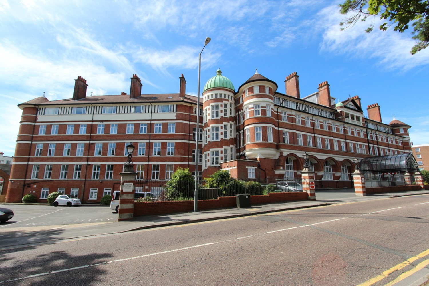 2 bedroom Flat for Letting Owls Road, Bournemouth