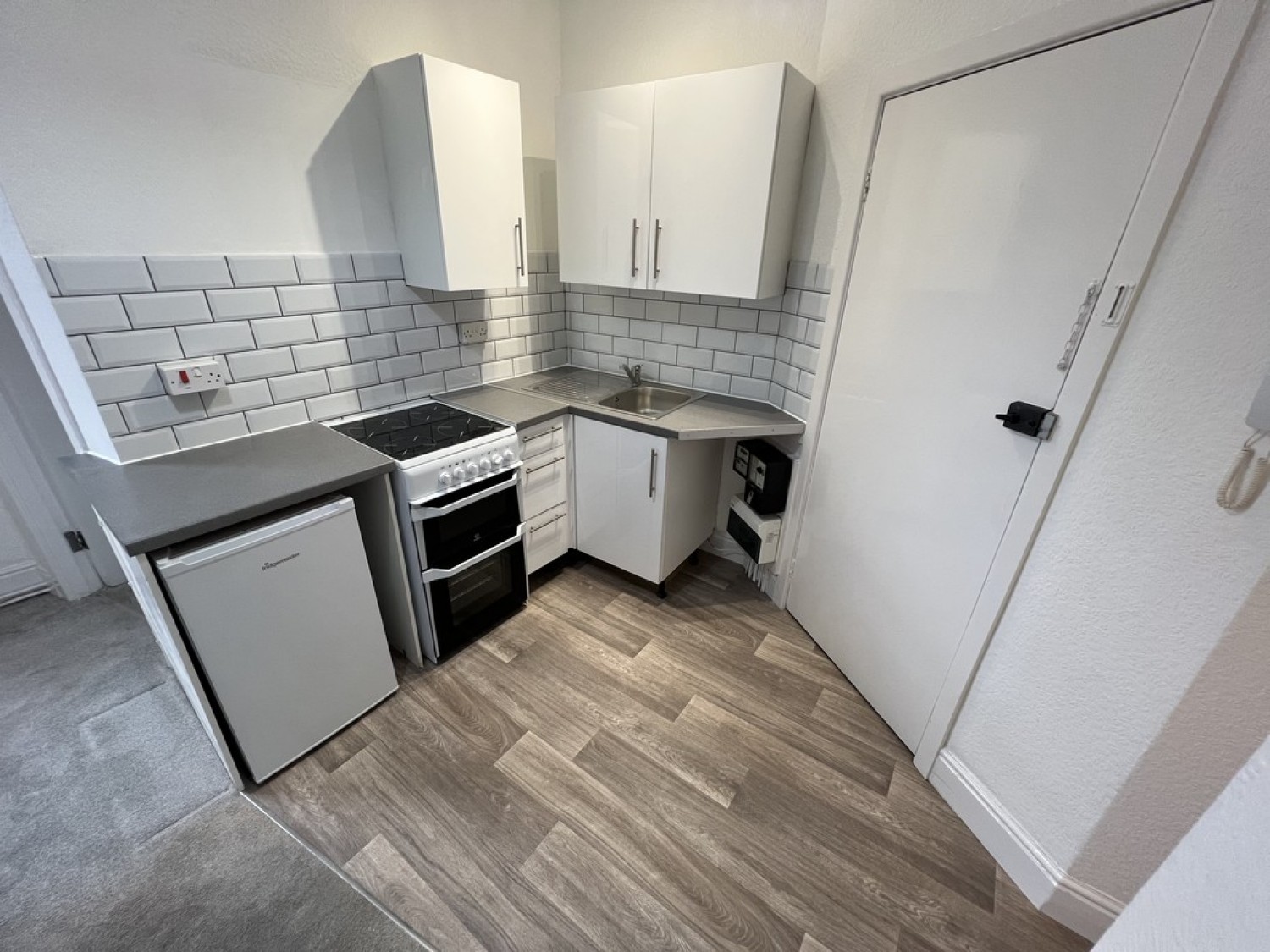 1 bedroom Flat for Letting Seabourne Road, Bournemouth