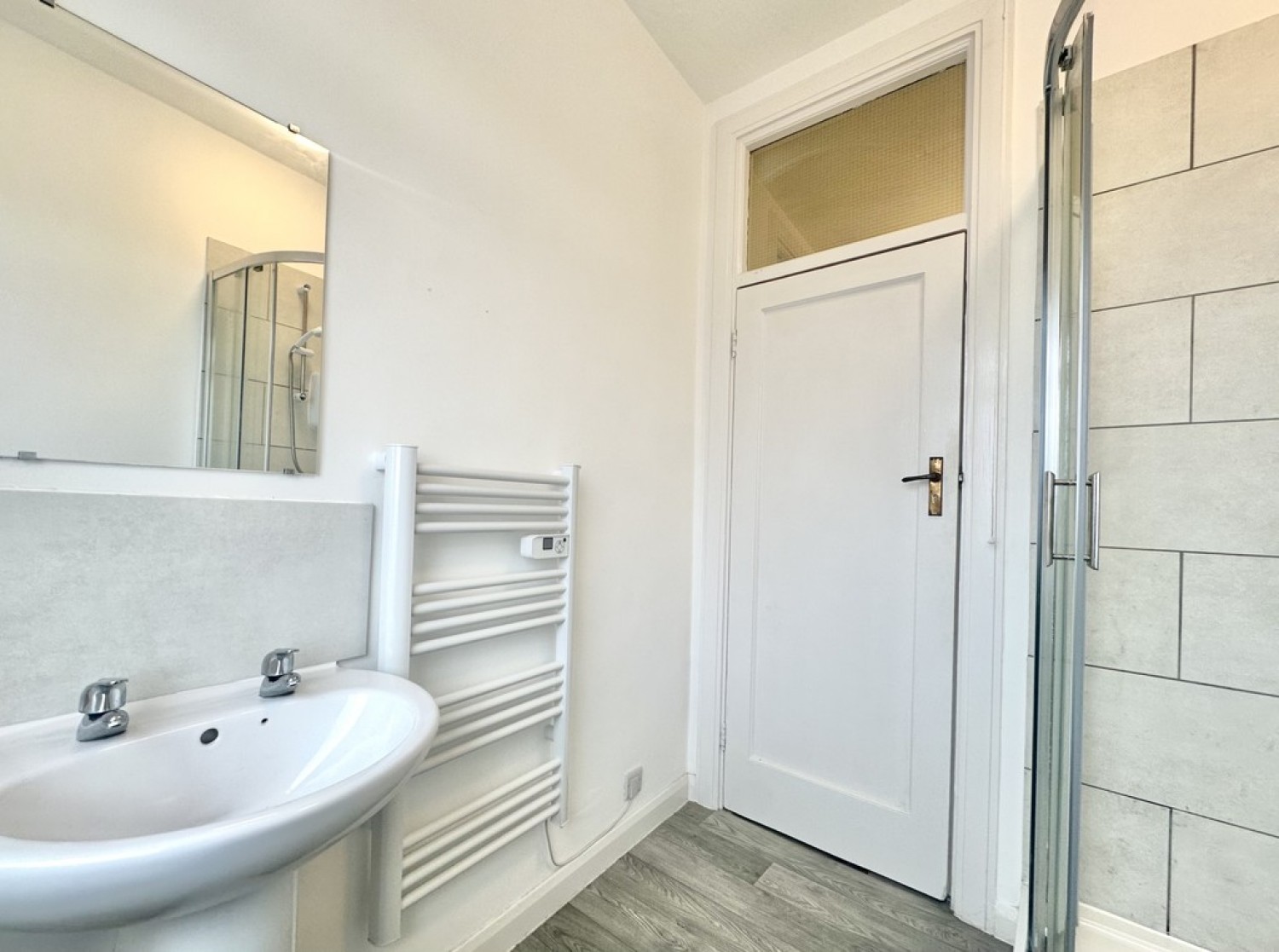 2 bedroom Flat for Letting Seabourne Road, Bournemouth