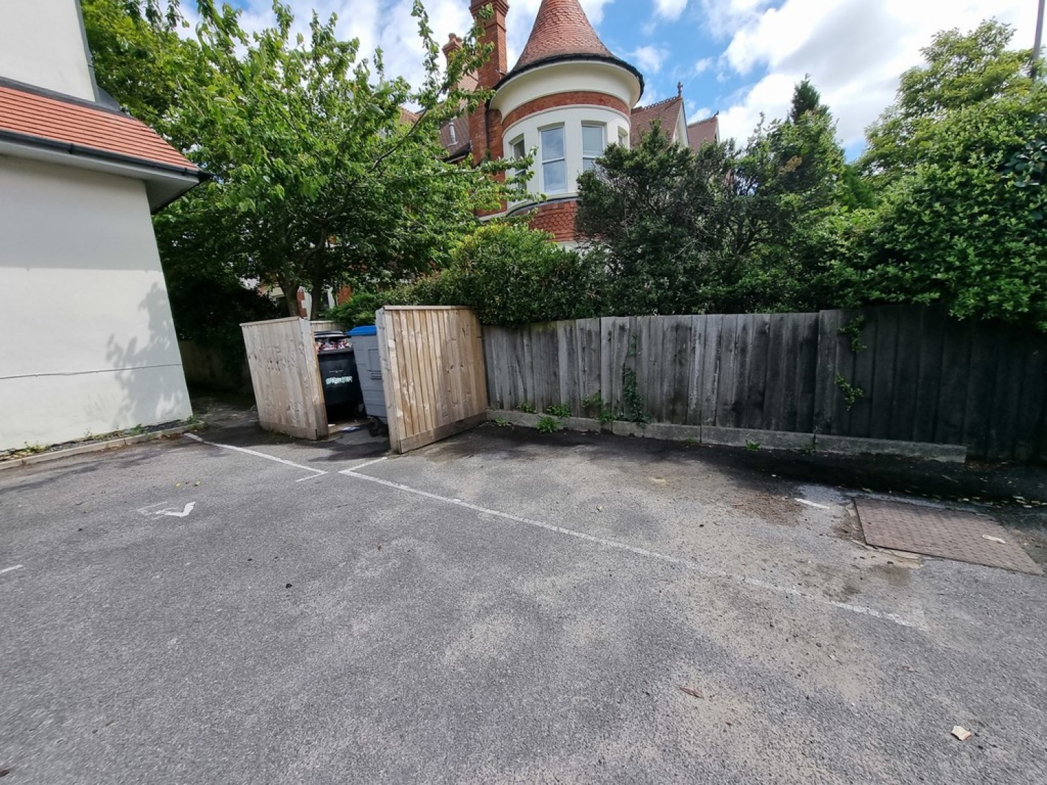 1 bedroom Flat for Letting Sea Road, Bournemouth