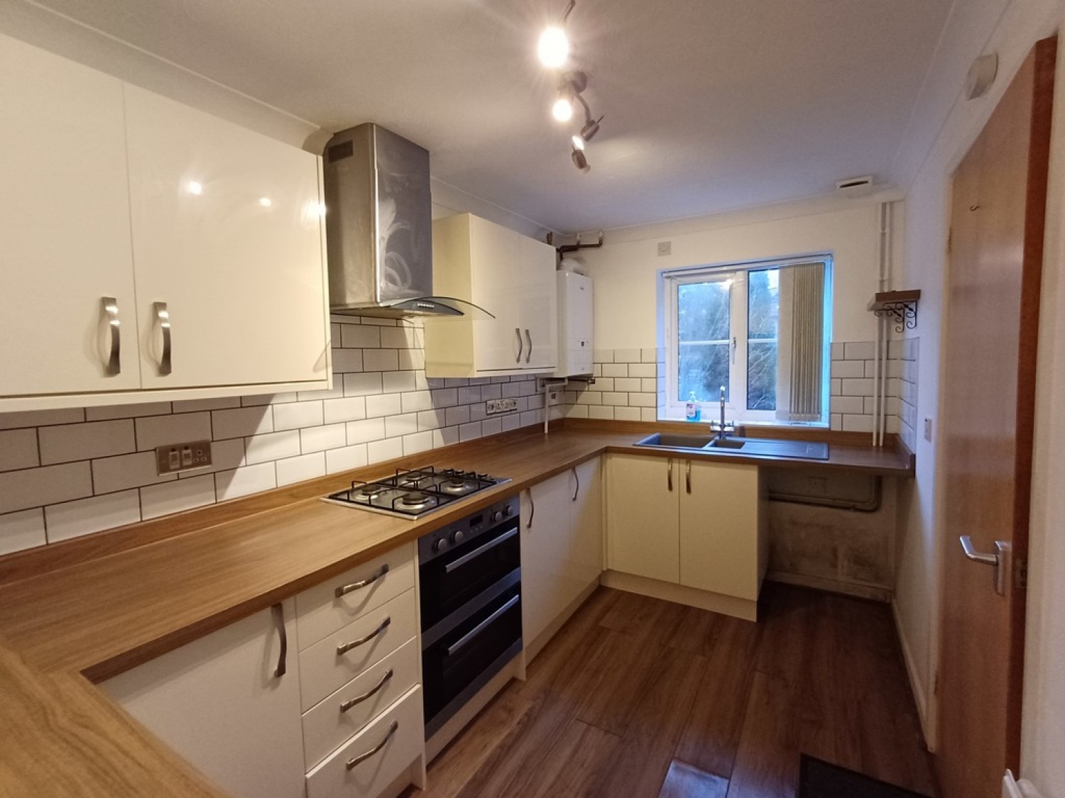 2 bedroom House for Letting Trinity Road, Bournemouth