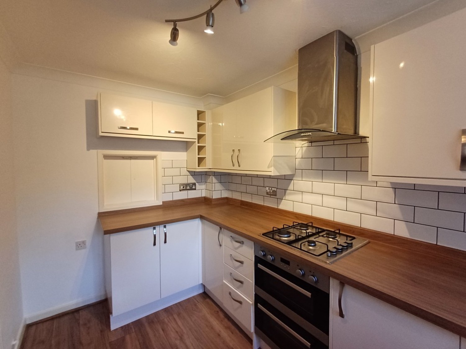 2 bedroom House for Letting Trinity Road, Bournemouth