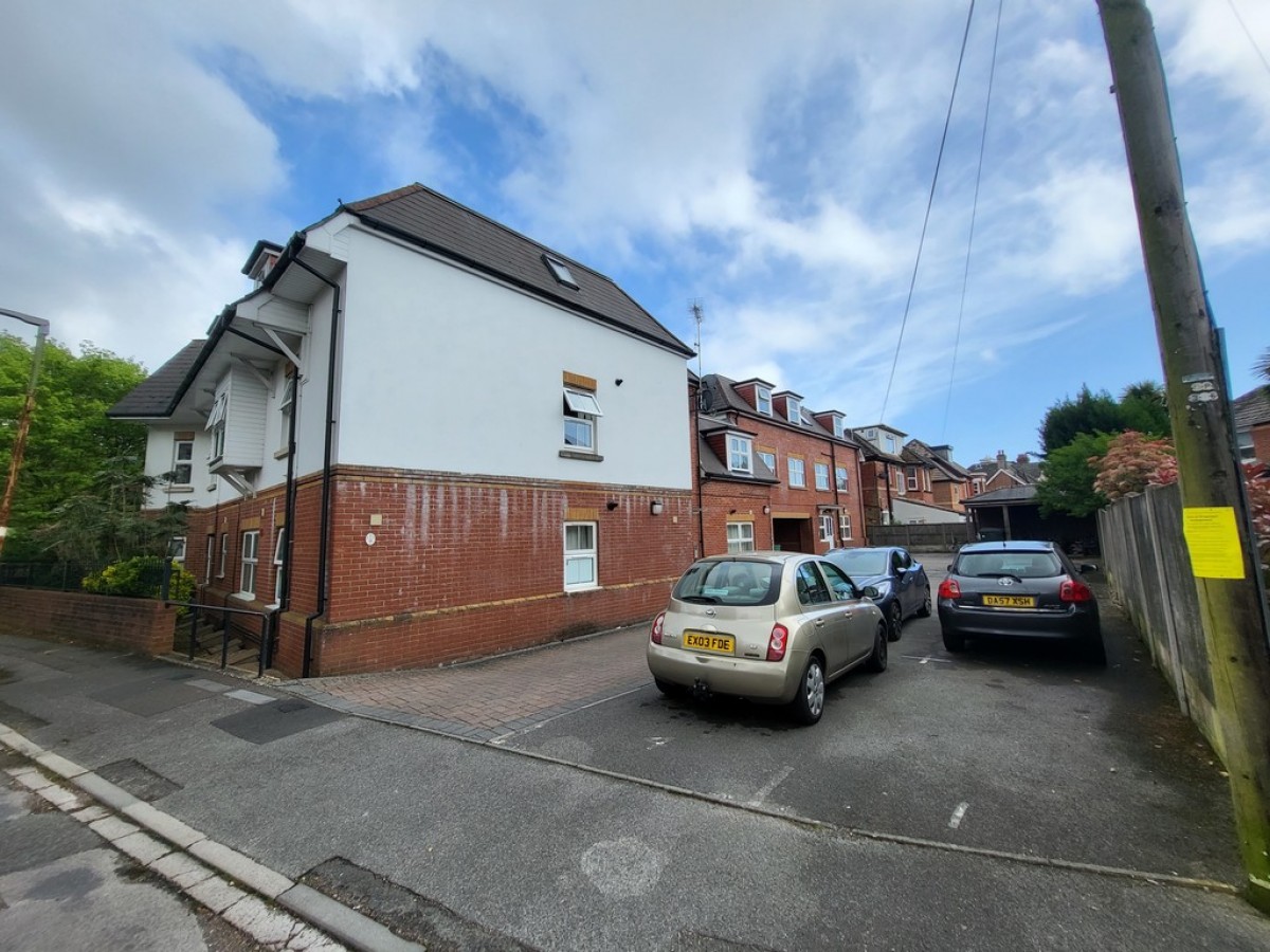 Rushton Crescent, Bournemouth