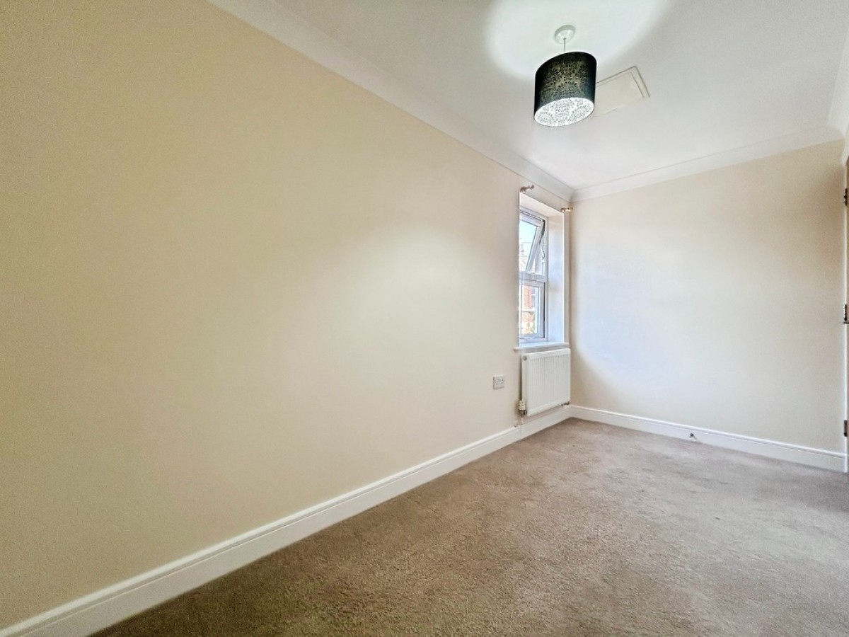 Rushton Crescent, Bournemouth