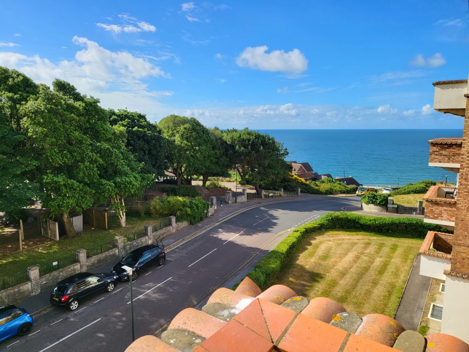 2 bedroom Flat for Letting Sea Road, Bournemouth
