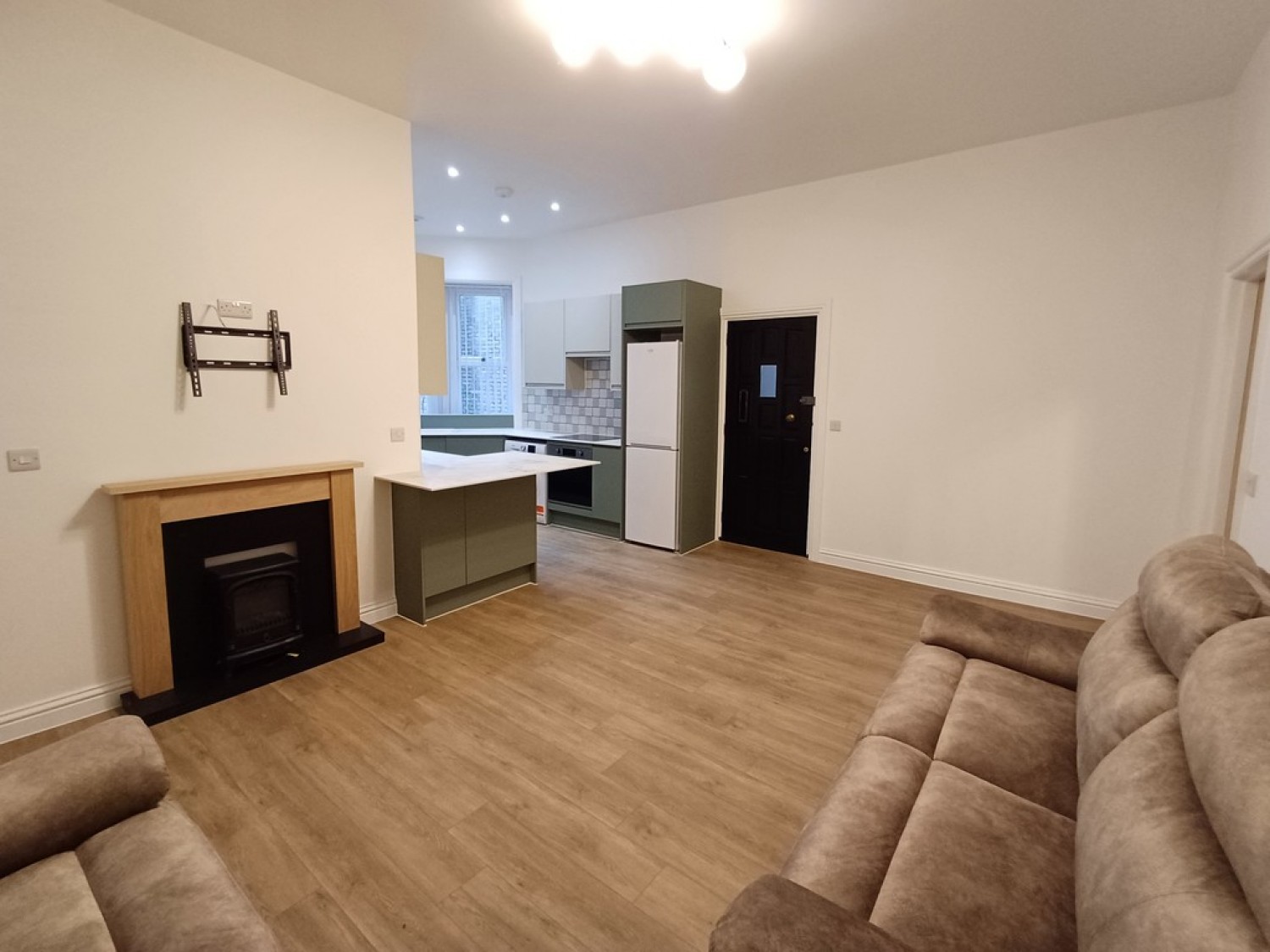 2 bedroom Flat for Letting Beresford Road, Bournemouth