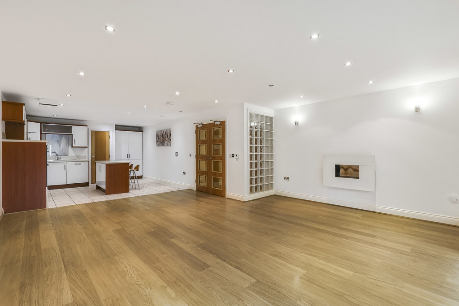 2 bedroom Flat for Sale Boscombe Spa Road, Bournemouth