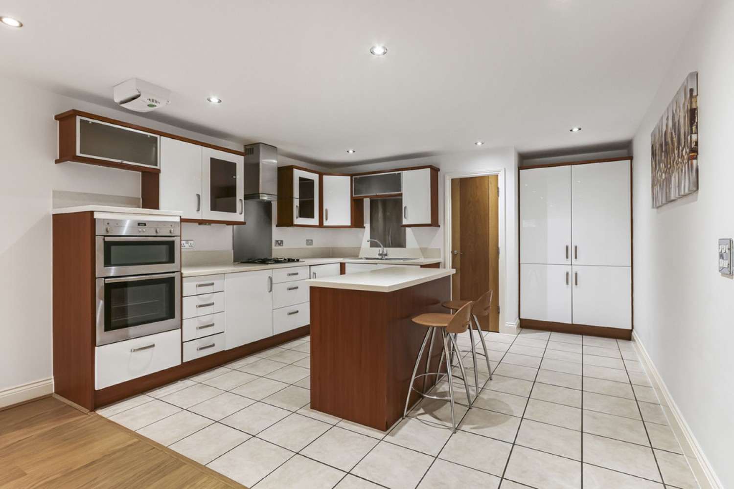 2 bedroom Flat for Sale Boscombe Spa Road, Bournemouth