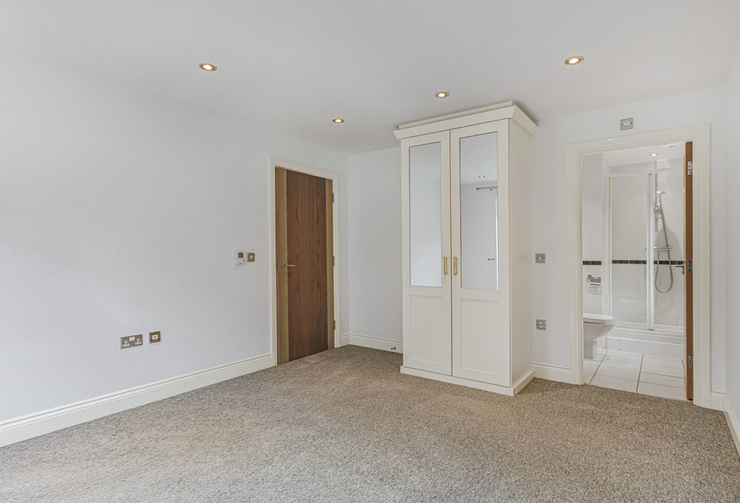 2 bedroom Flat for Sale Boscombe Spa Road, Bournemouth