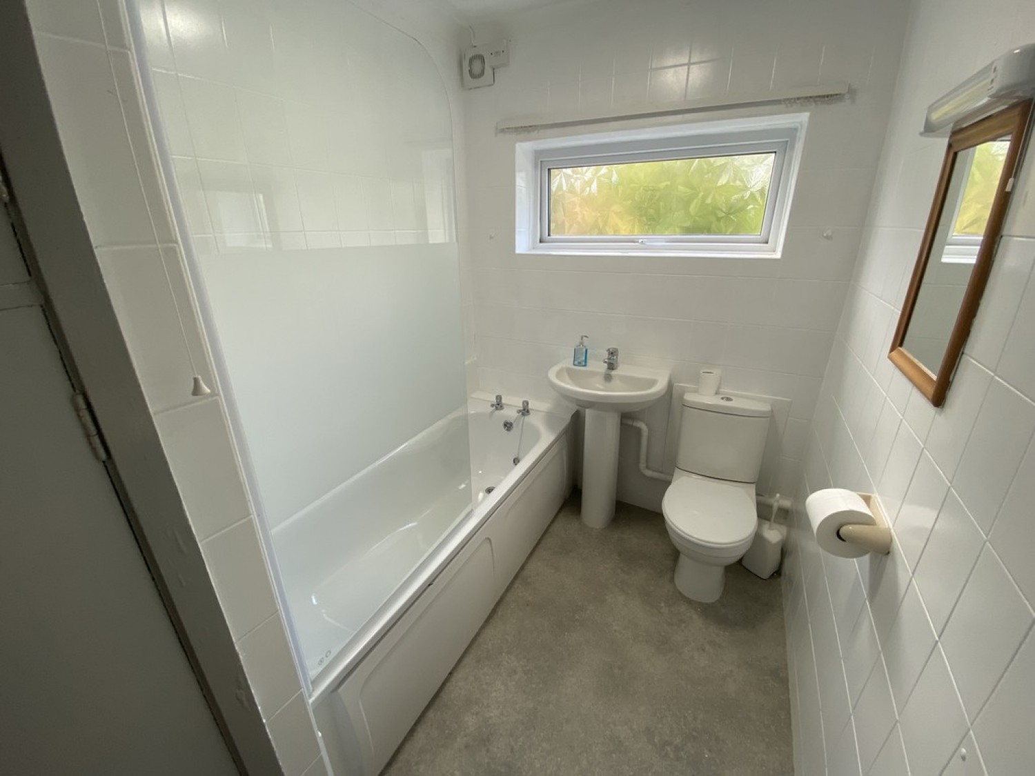 2 bedroom Flat for Letting Wellington Road, Bournemouth