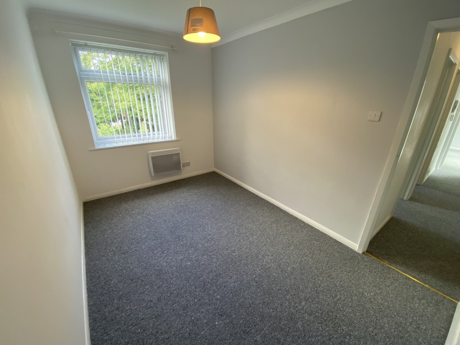 2 bedroom Flat for Letting Wellington Road, Bournemouth