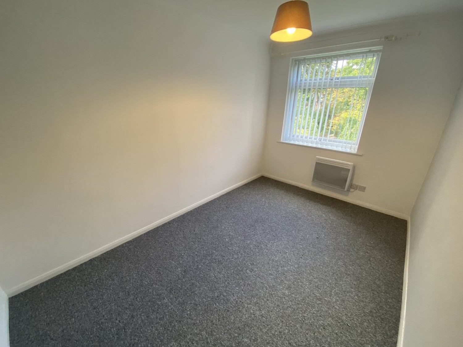 2 bedroom Flat for Letting Wellington Road, Bournemouth