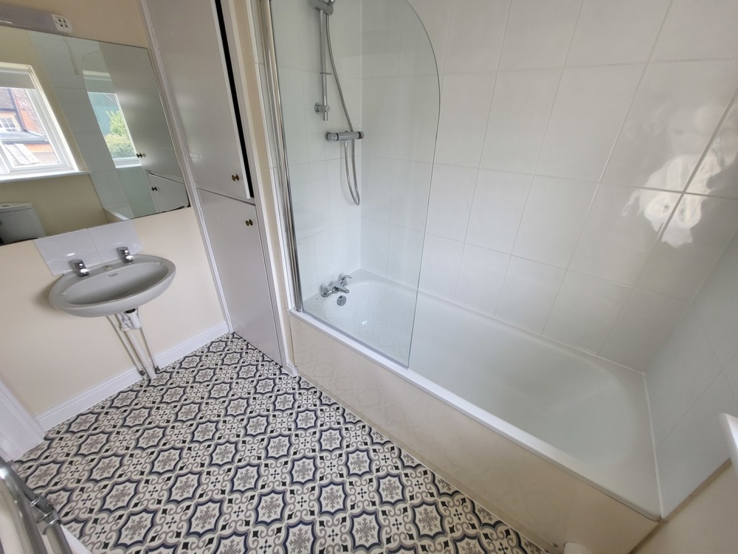 1 bedroom Flat for Letting Gladstone Road, Poole