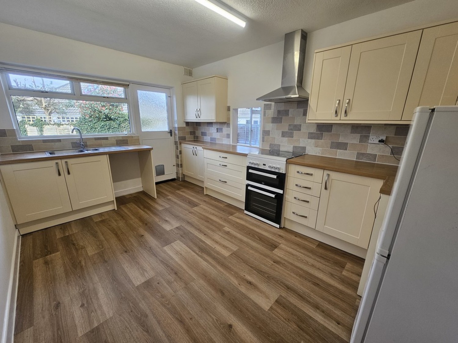 2 bedroom Bungalow in Ashford Road, Bournemouth