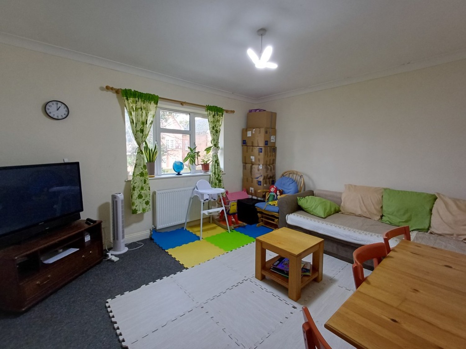 2 bedroom Flat for Letting Drummond Road