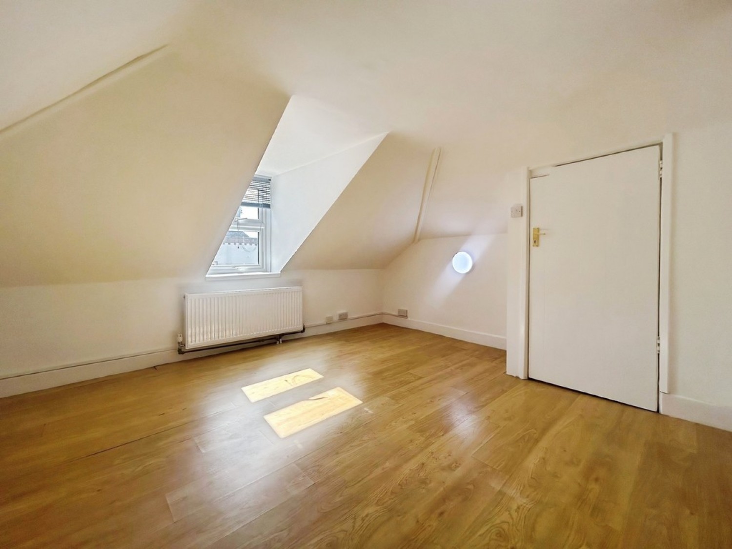 3 bedroom Flat for Letting Windham Road, Bournemouth