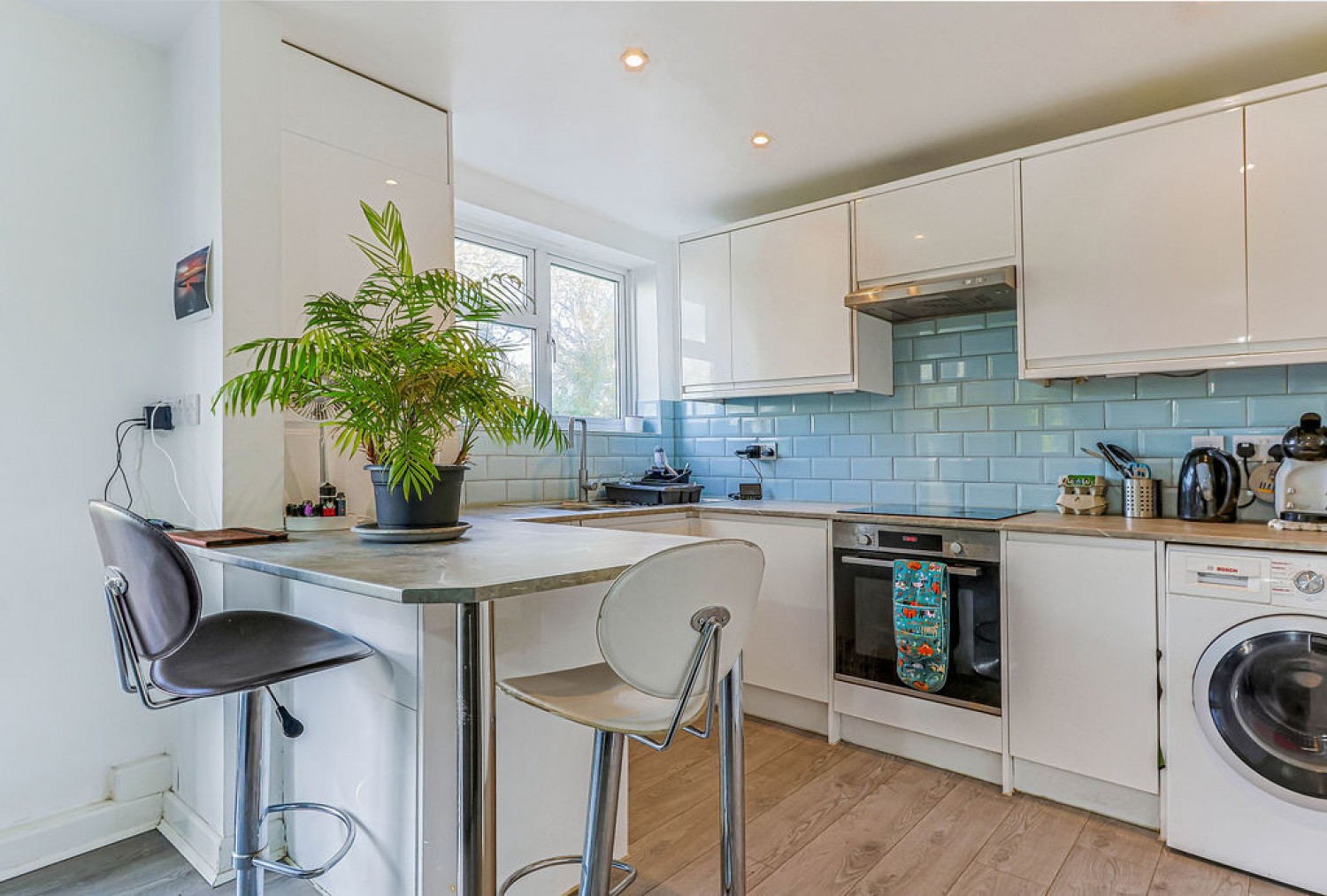 2 bedroom Flat for Sale Madeira Road, Bournemouth