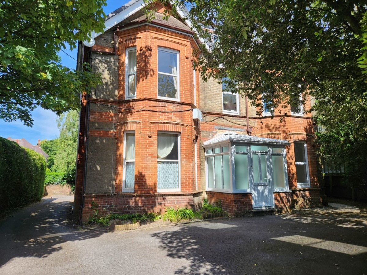 Wellington Road, Bournemouth