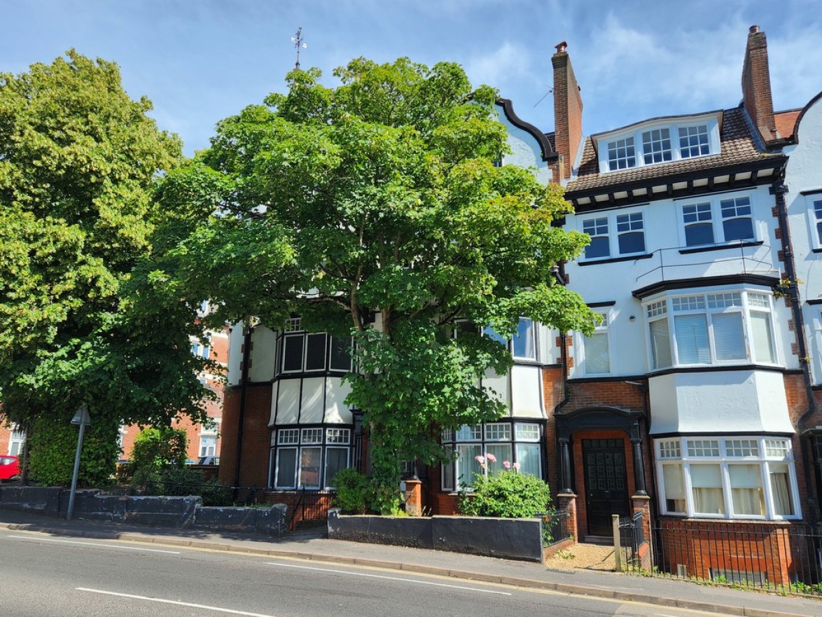 Christchurch Road, Bournemouth