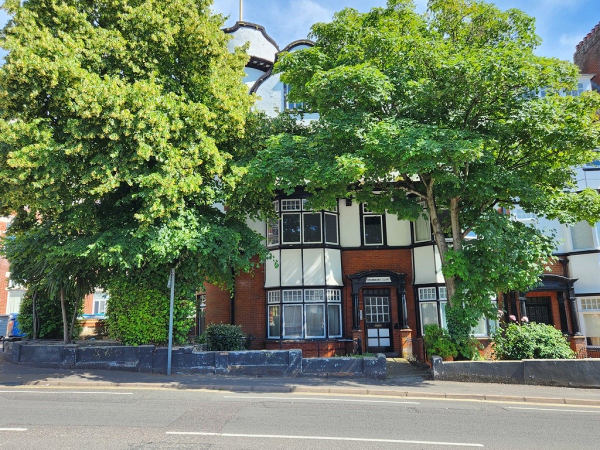 Christchurch Road, Bournemouth