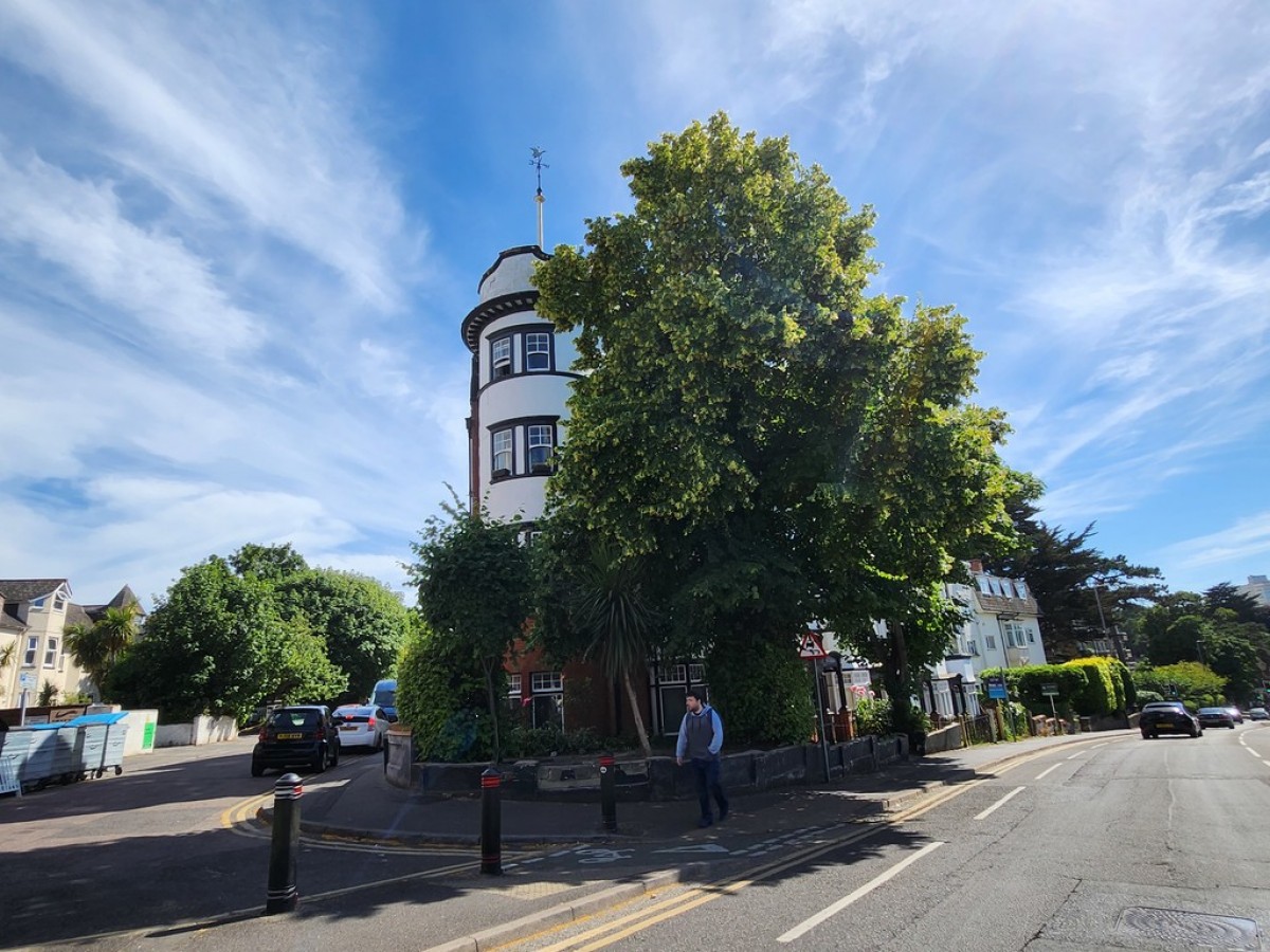 Christchurch Road, Bournemouth