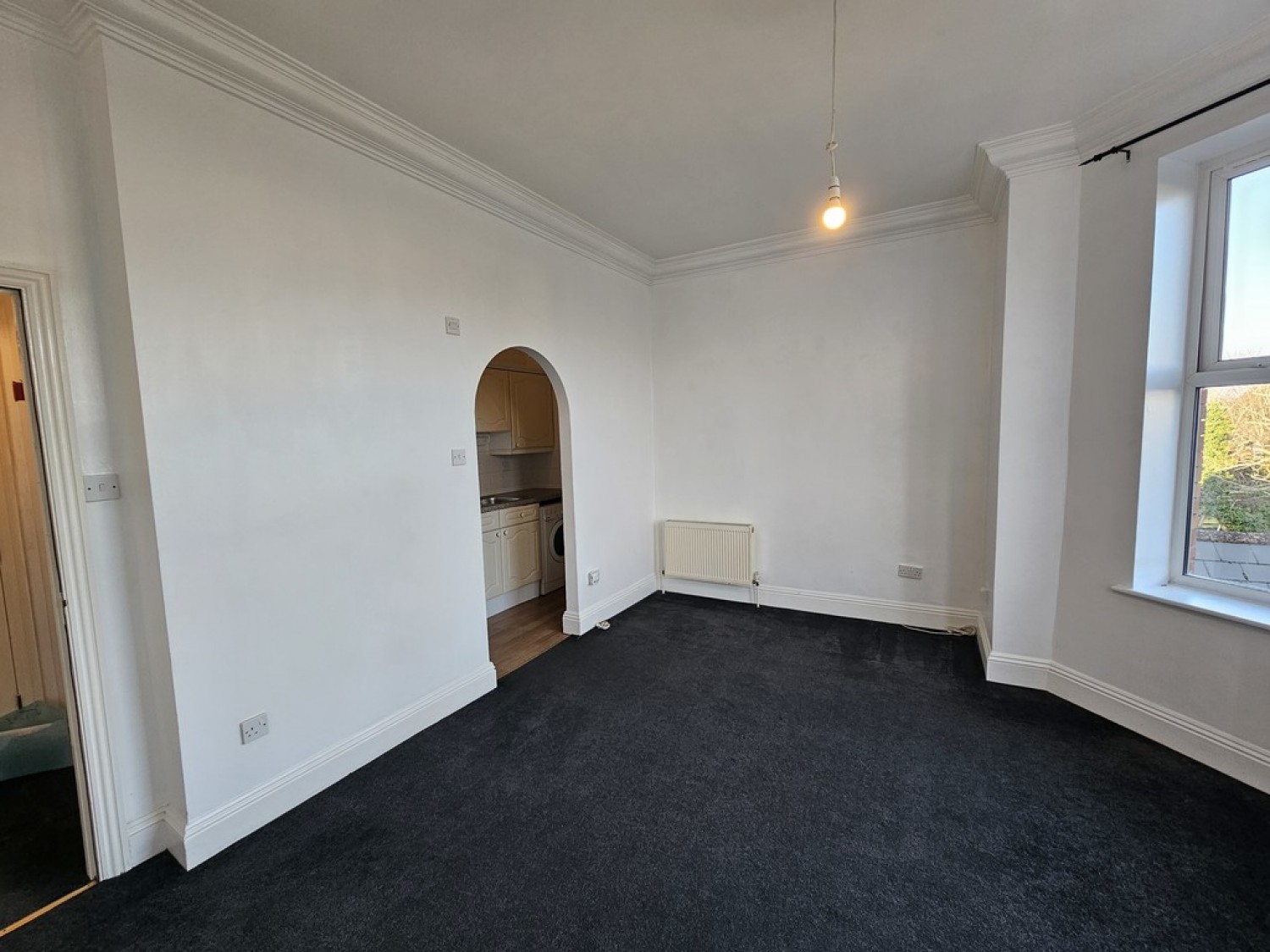 1 bedroom Flat in Norwich Avenue West