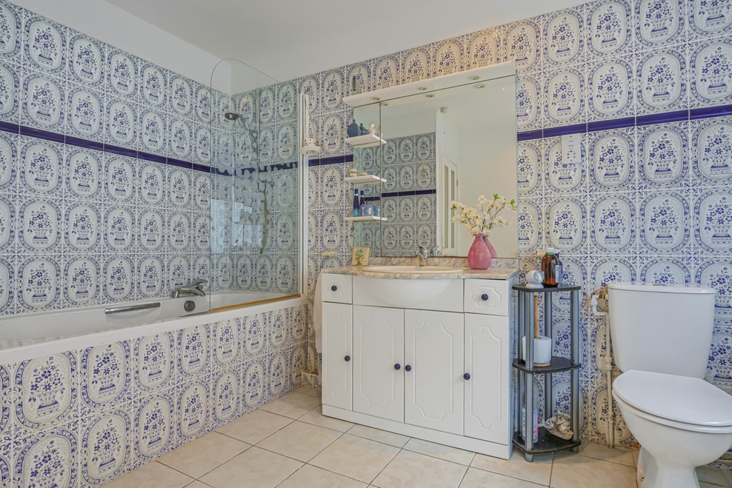 3 bedroom Flat for Sale Burtley Road, Southbourne