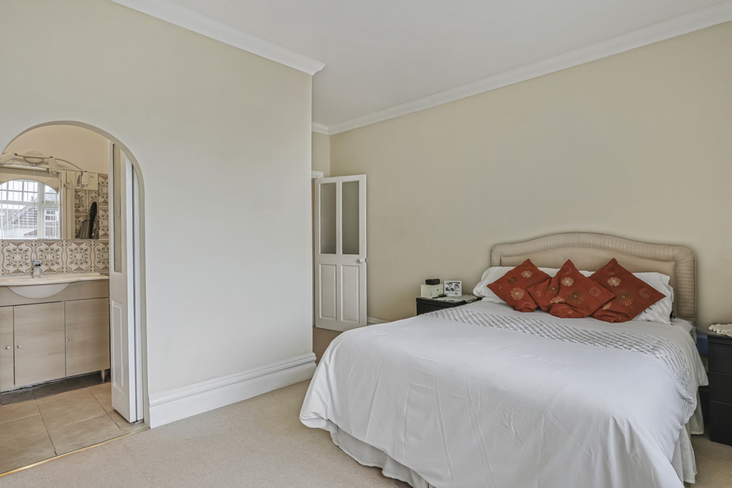 3 bedroom Flat for Sale Burtley Road, Southbourne