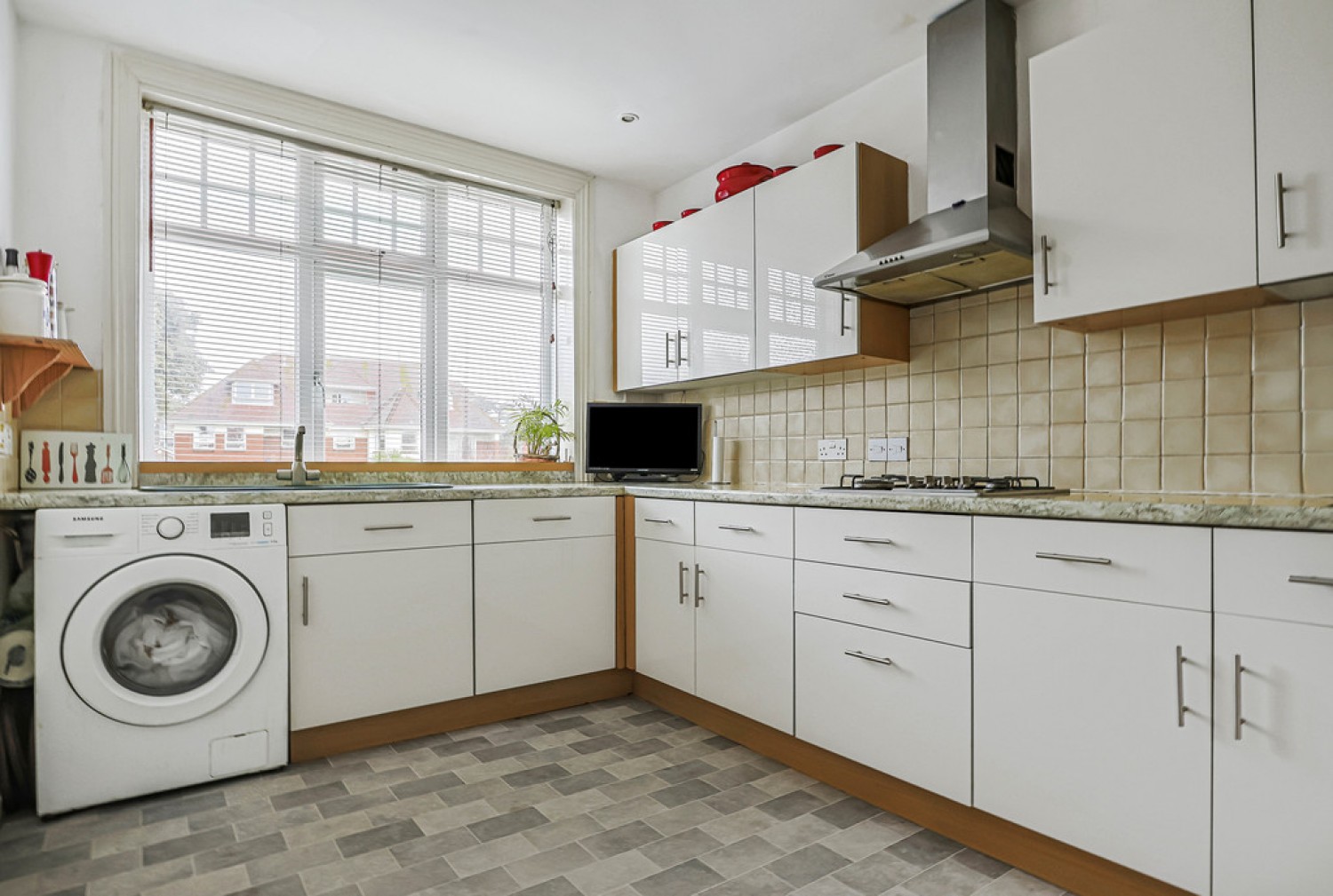 3 bedroom Flat for Sale Burtley Road, Southbourne