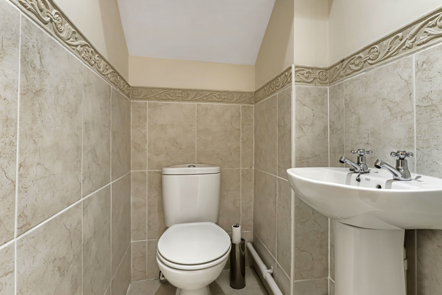 2 bedroom Flat for Sale Owls Road, Boscombe Spa