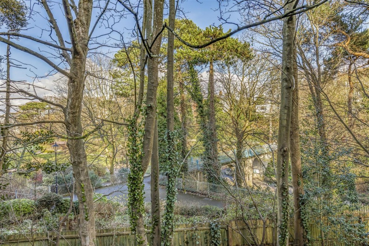 Manor Road, Bournemouth