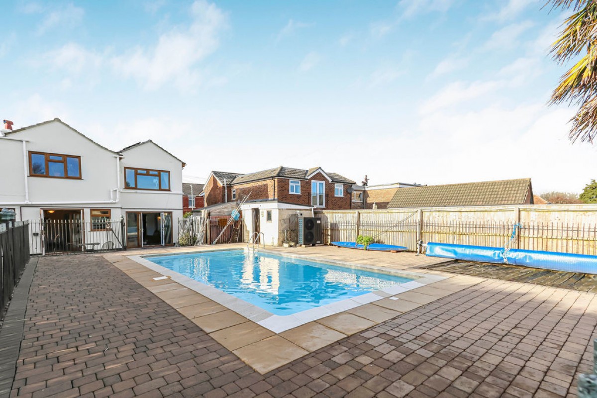 Priestly Road, Wallisdown