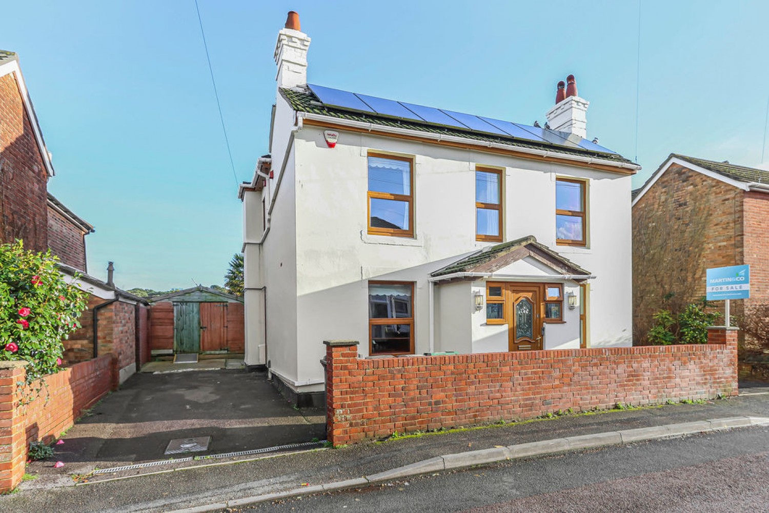 6 bedroom House in Priestly Road, Wallisdown