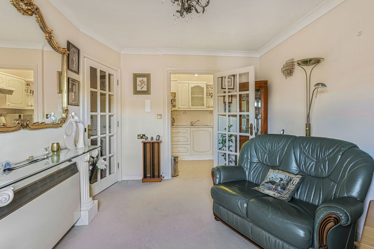 1 bedroom Flat for Sale Pegasus Court, 56-58 Lansdowne Road