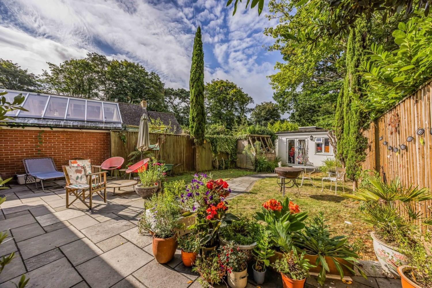 Salisbury Road, Burton