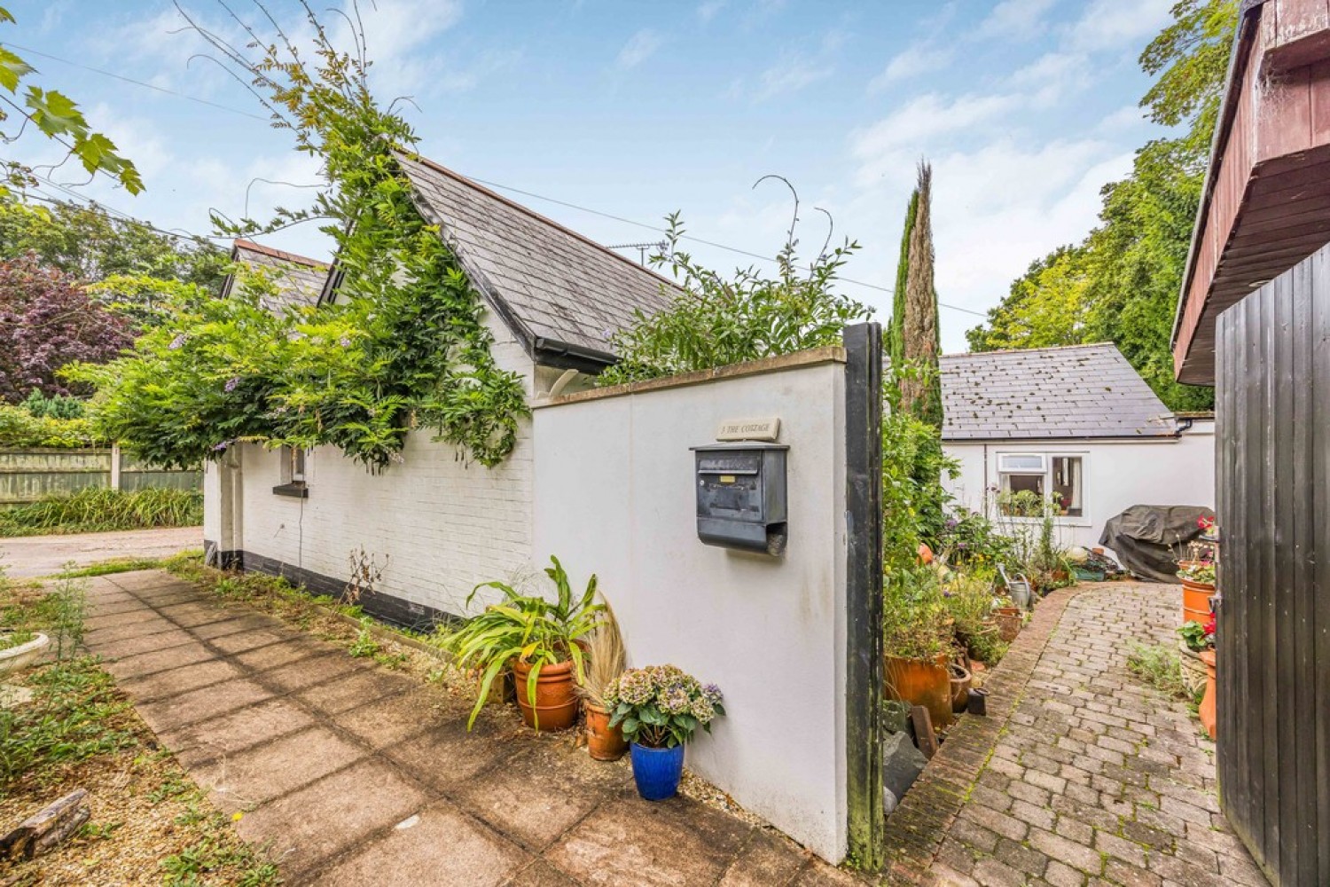 Salisbury Road, Burton