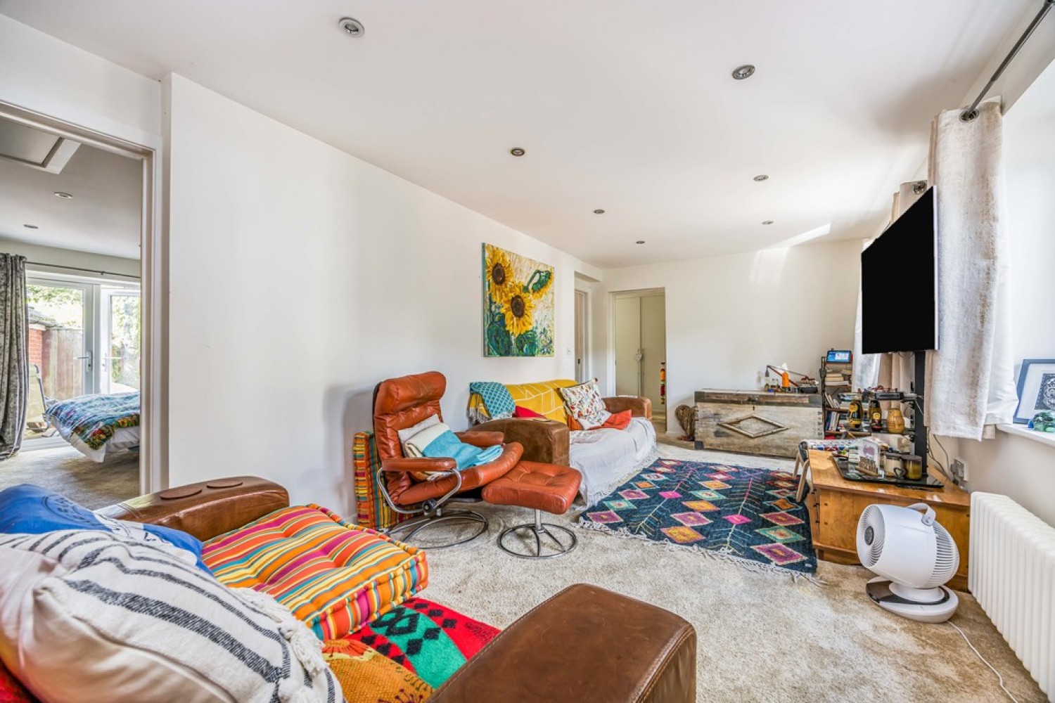 Salisbury Road, Burton