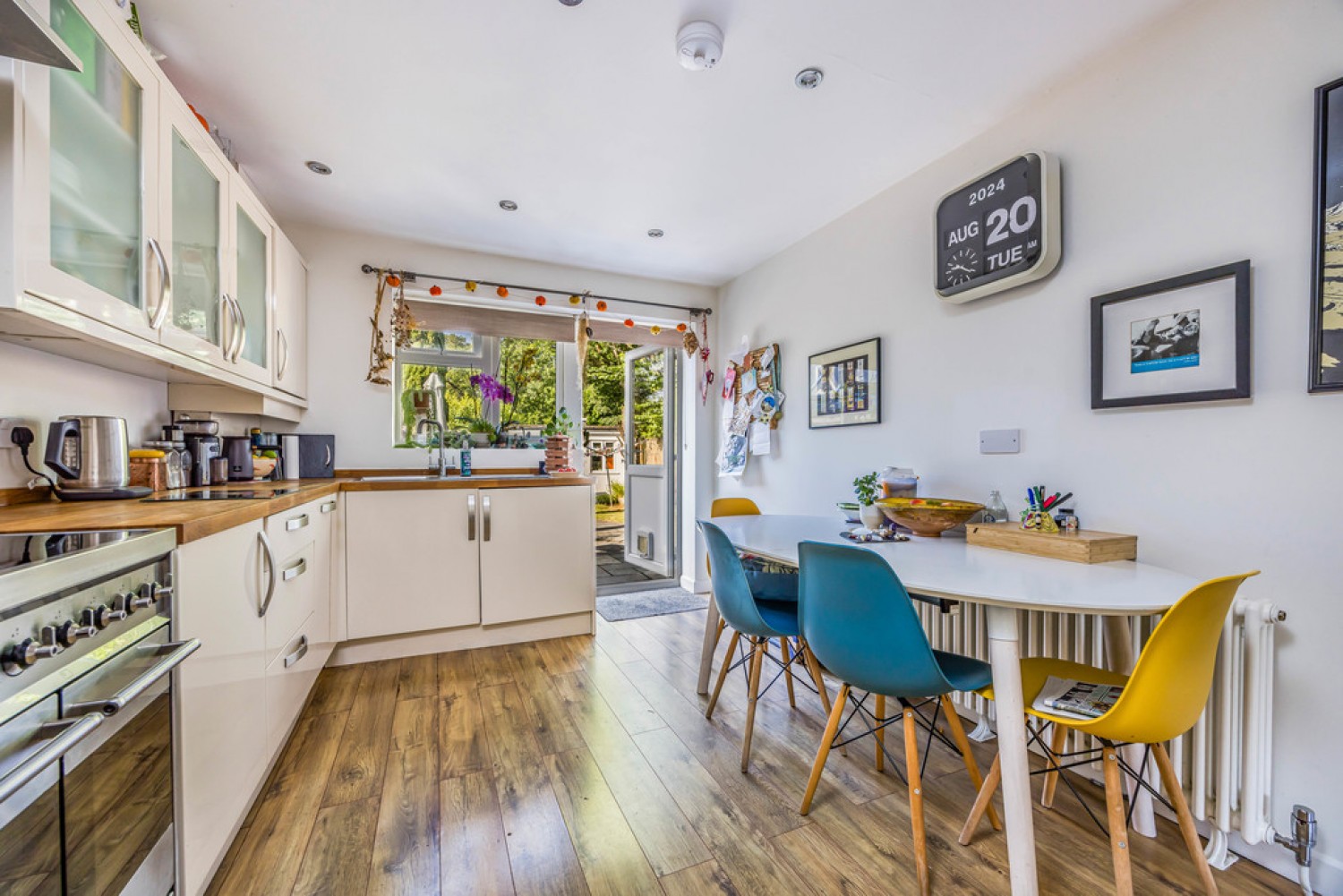 Salisbury Road, Burton