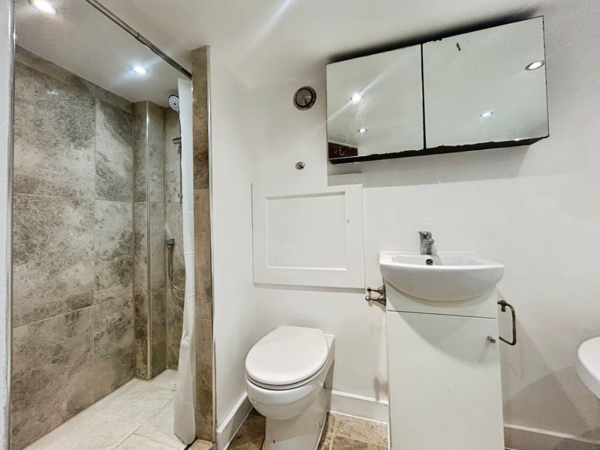 Christchurch Road, Bournemouth