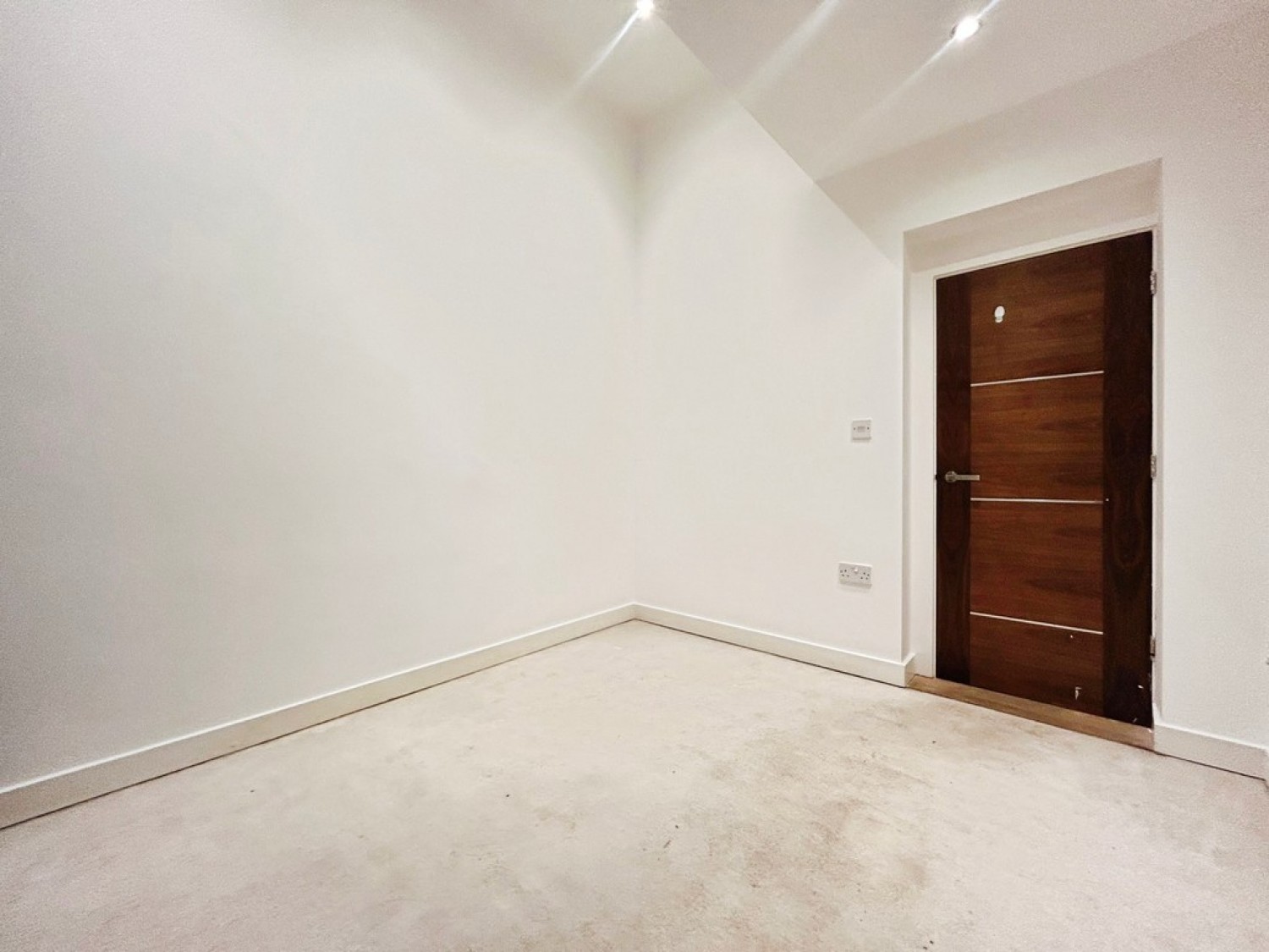 2 bedroom Flat for Letting Christchurch Road, Bournemouth