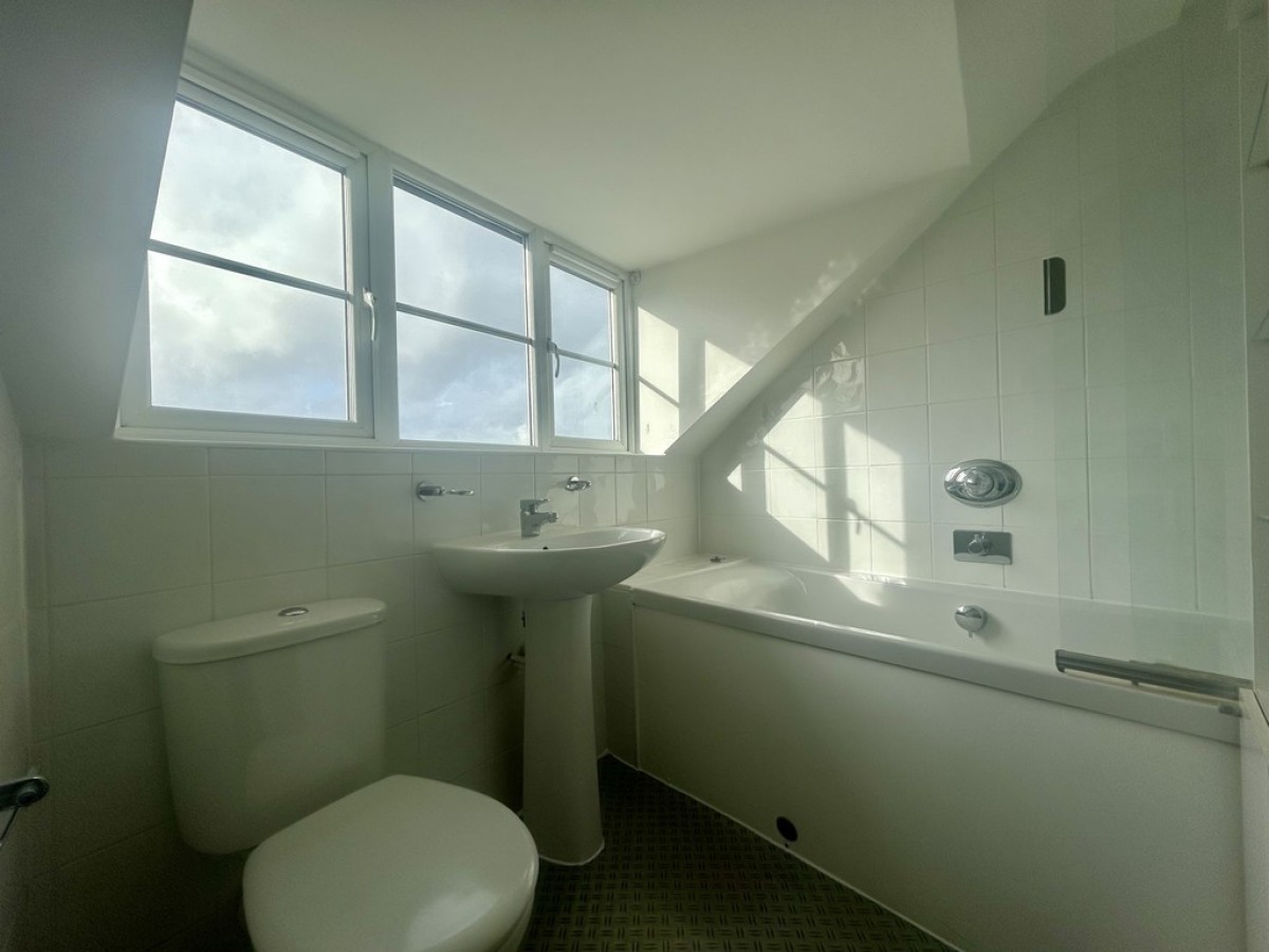 The Crescent, Bournemouth