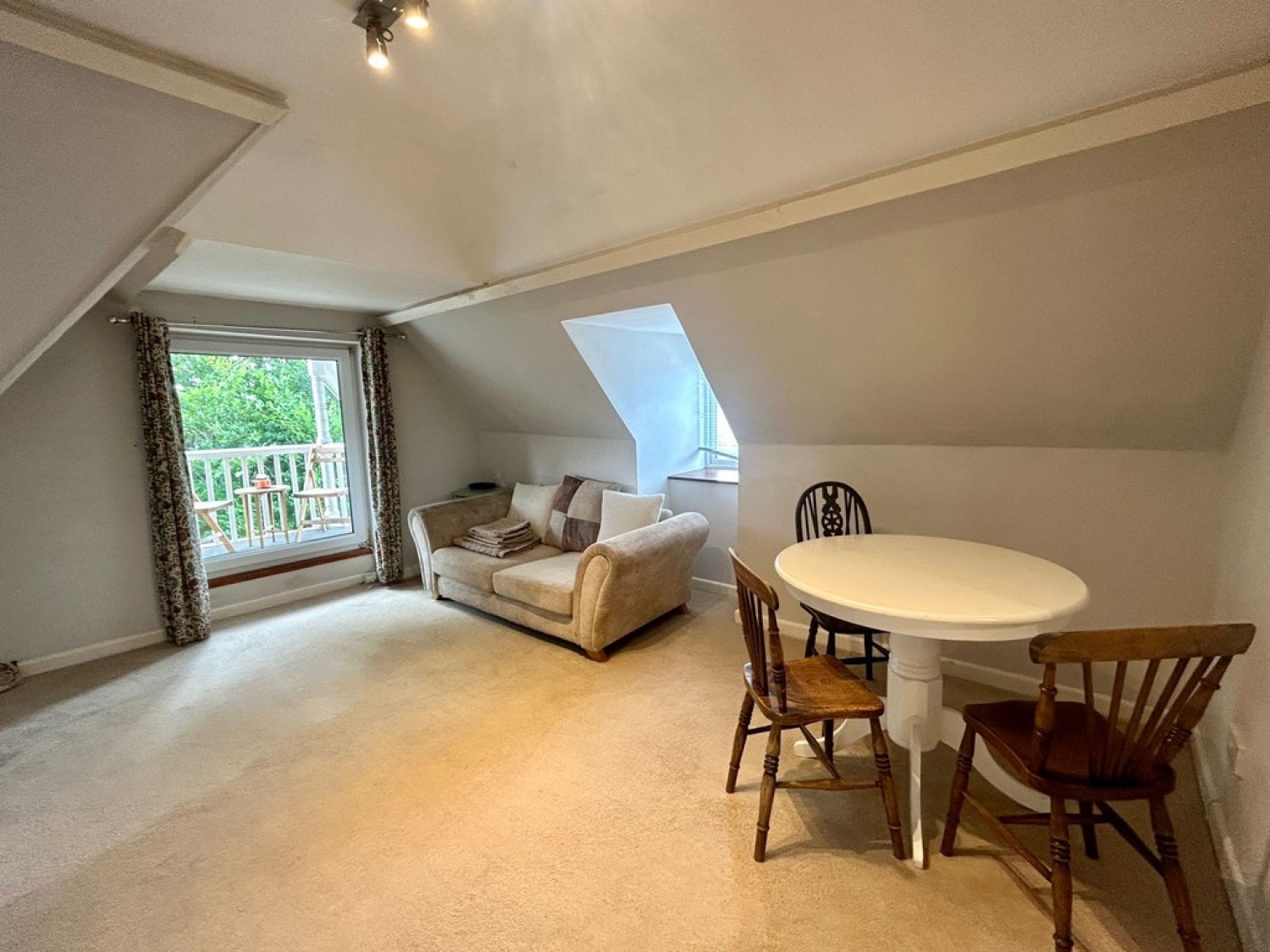 1 bedroom Flat for Letting St Johns Road, Bournemouth