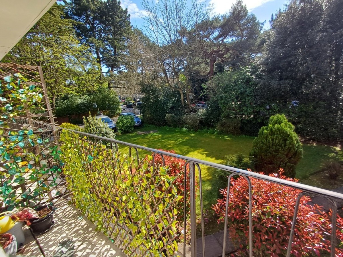 Knyveton Road, Bournemouth