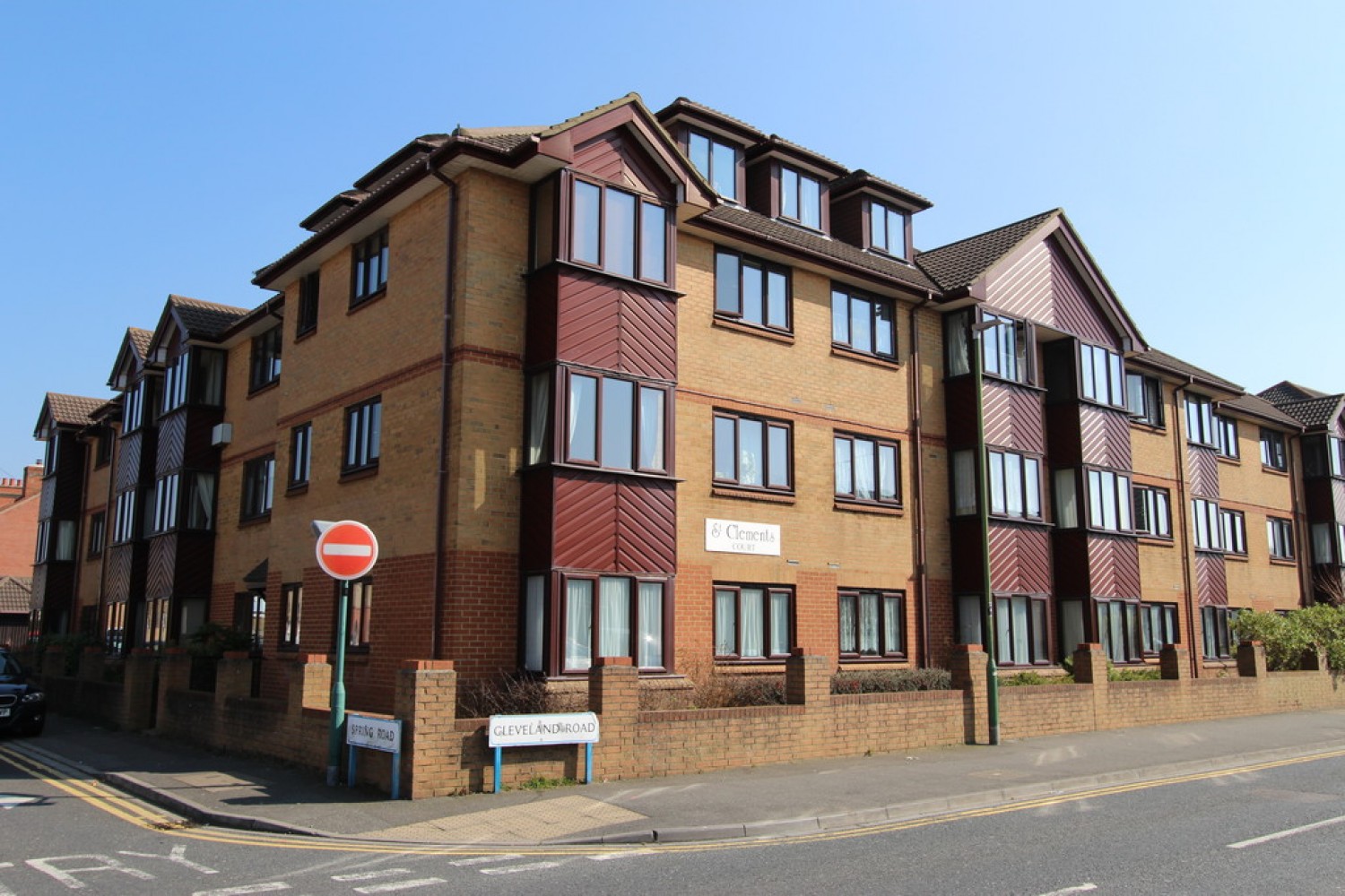 Cleveland Road, Springbourne